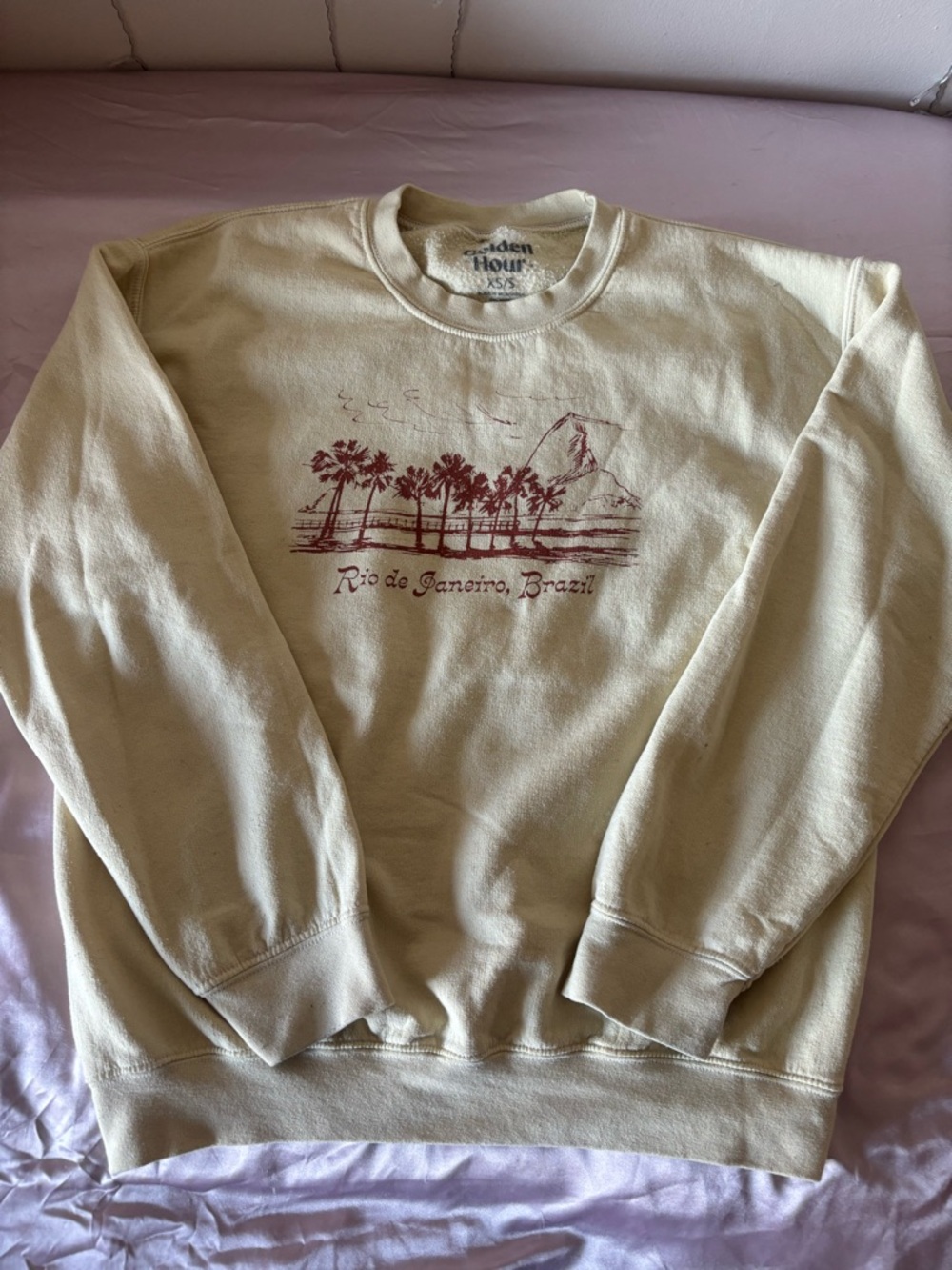 PacSun Cream Crewneck with Maroon Rio de Janeiro Graphic